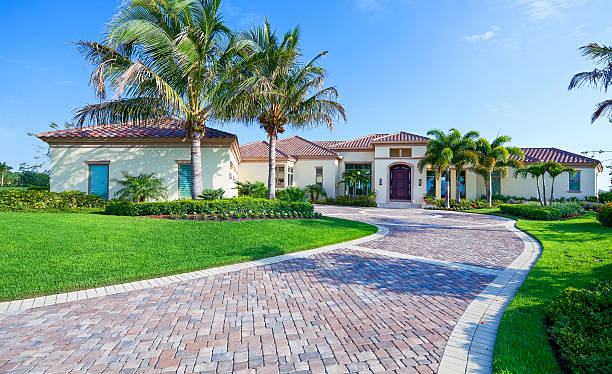 Best Best Driveway Pavers  in Huntgton, IN
